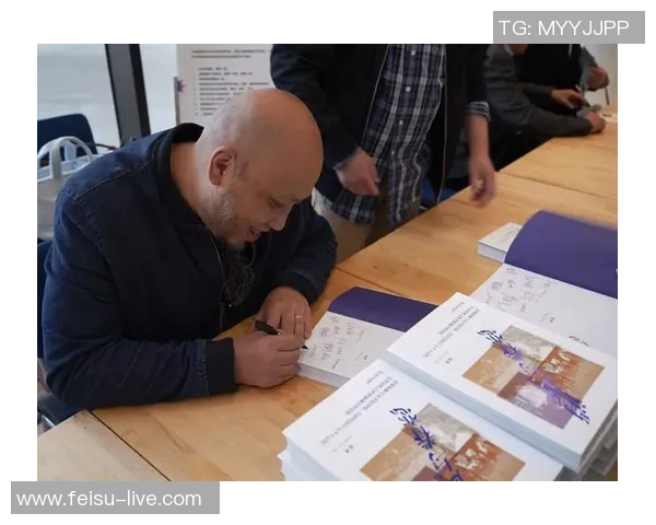 徐昕的艺术旅程：从传统到现代的跨越与探索